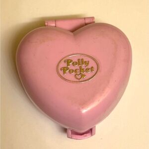 Polly Pocket Heart-Shaped Compact - Pink
